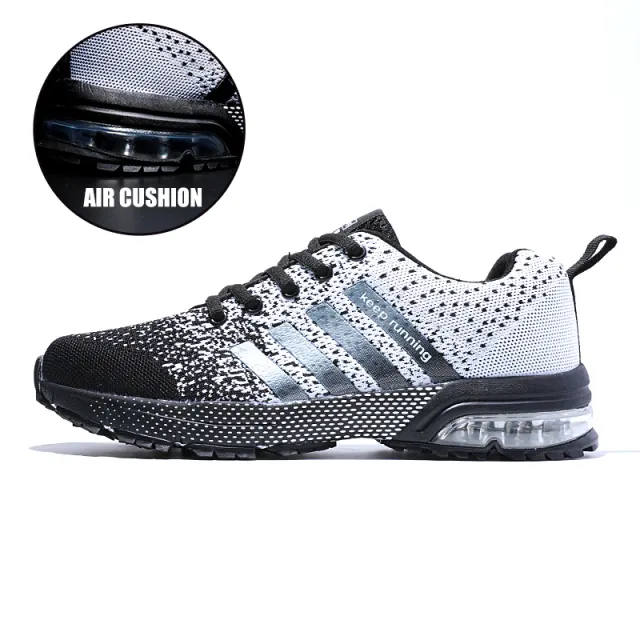 Breathable light shoes