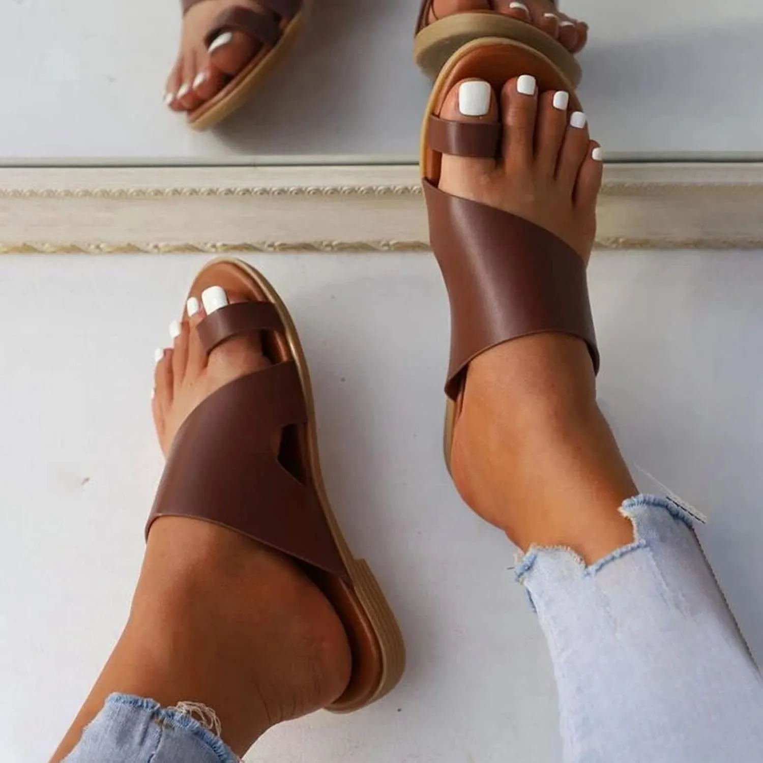 Casual Women’s Slip-On Sandals Open Slip-Toe Slides Summer Daily Dressy Flat Slippers Footwear with Cross Strap