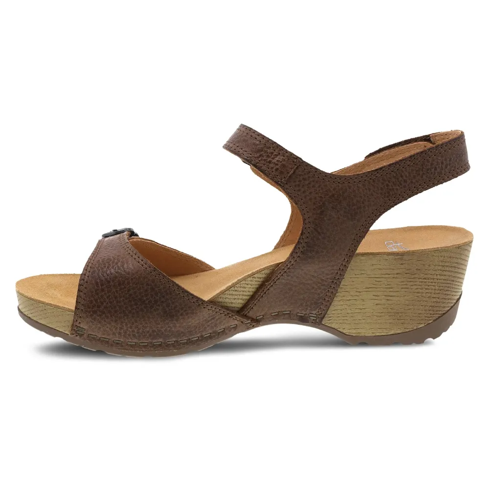 Dansko Women's Tricia Brown Milled Burnished 1709531600