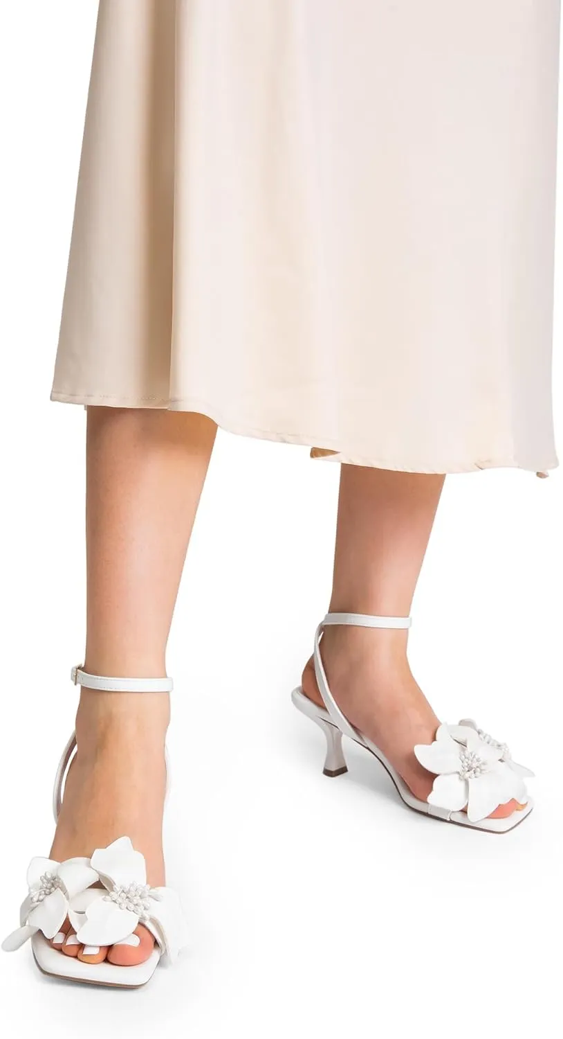 DREAM PAIRS Women's Flower Wedding Heels Cute Square Toe Slingback Low Kitten Heels Sandals with Ankle Strap