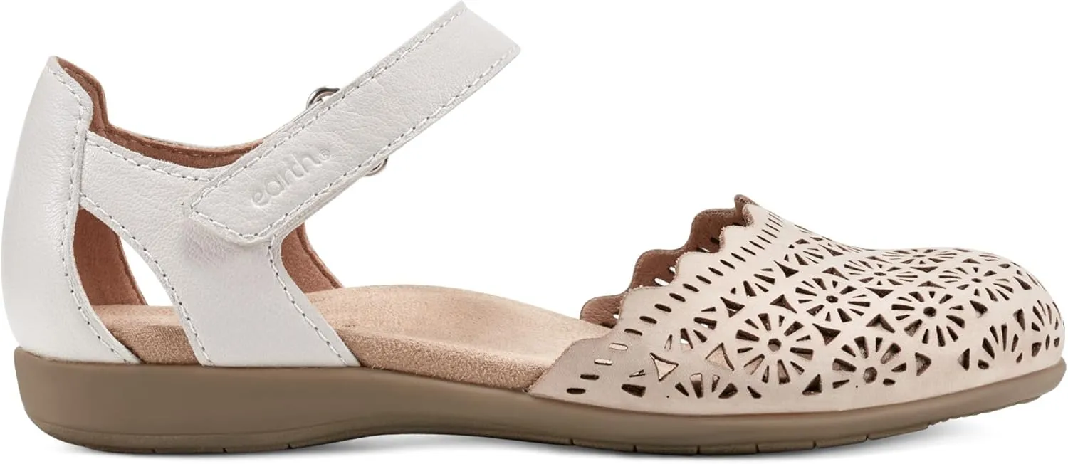 Earth Women's Bronnie Flat Sandal