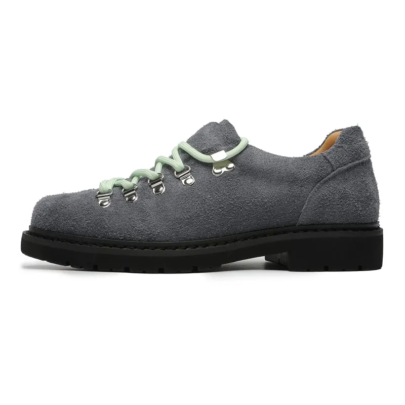 Le Vivre Canvas Shoe
