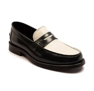 monro-black-white