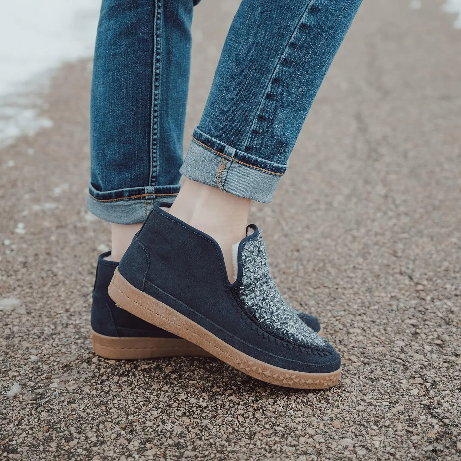 MUK LUKS Women's Street Queens Shoe Fashion Boot