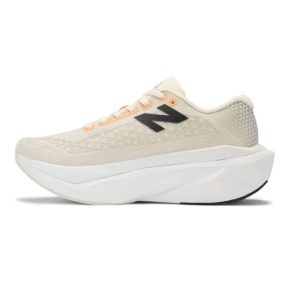 New Balance Women's FuelCell SuperComp Trainer v3