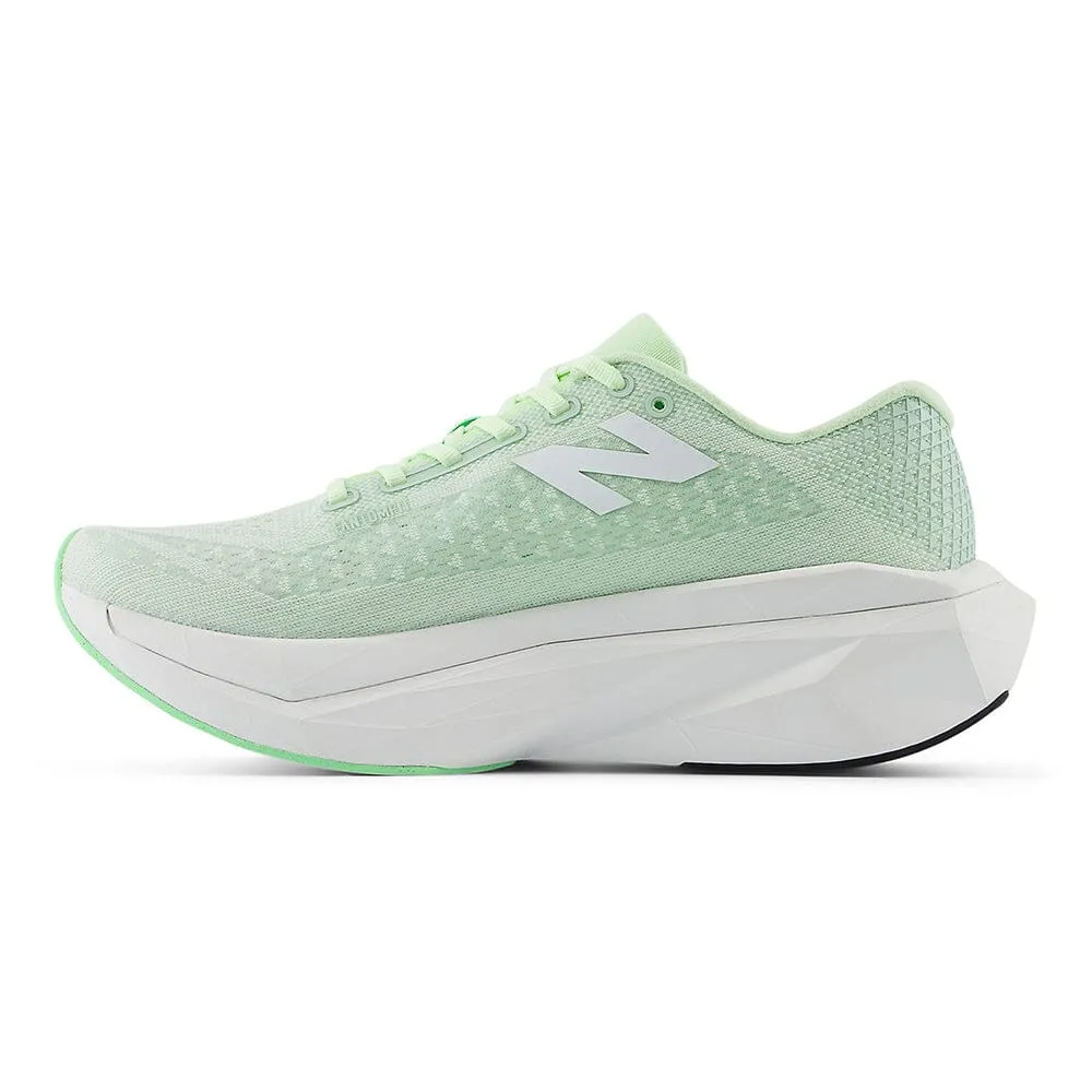 New Balance Women's FuelCell SuperComp Trainer v3