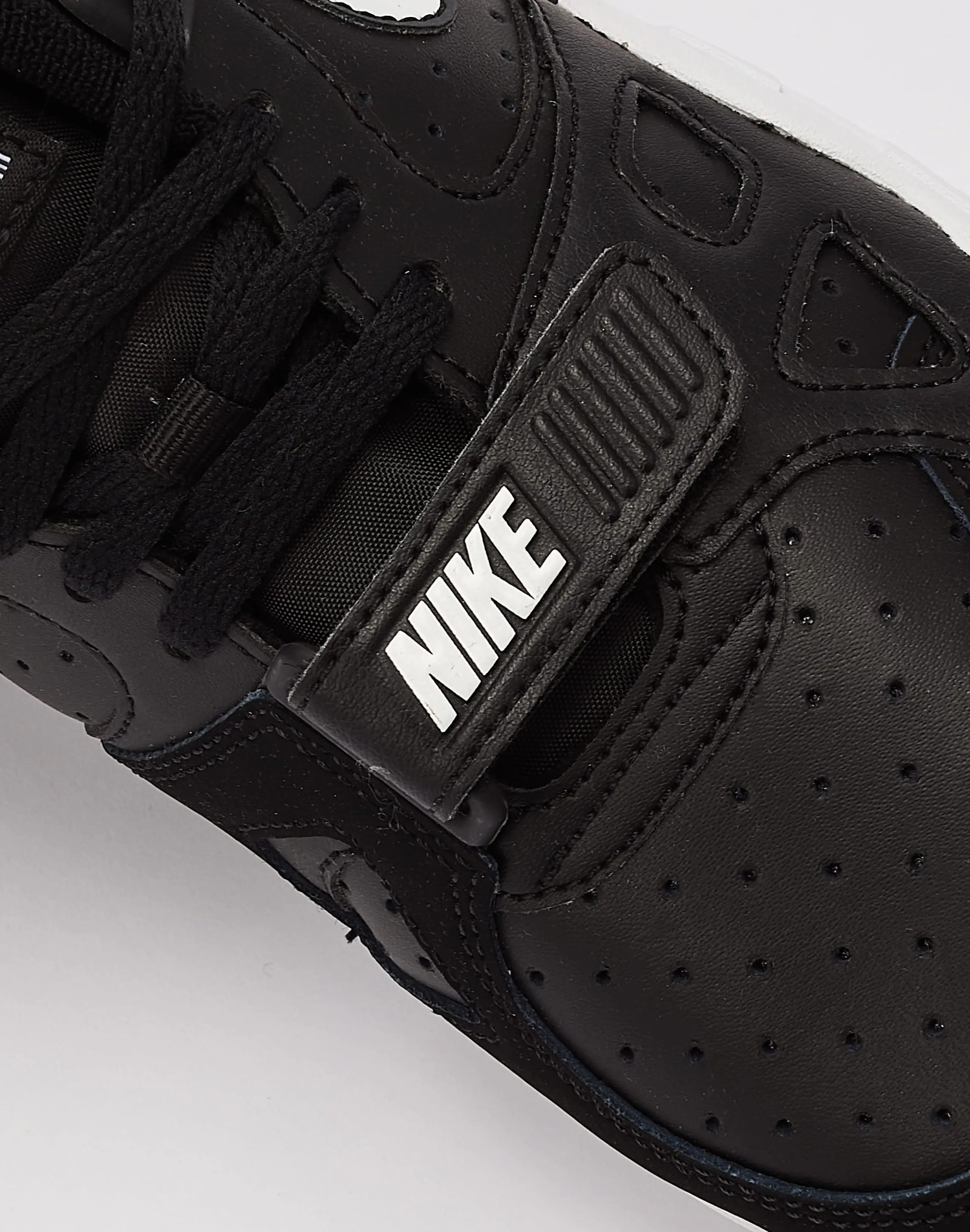 Nike Air Trainer 3 Grade-School