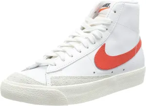 Nike Women's Sneaker, Medium