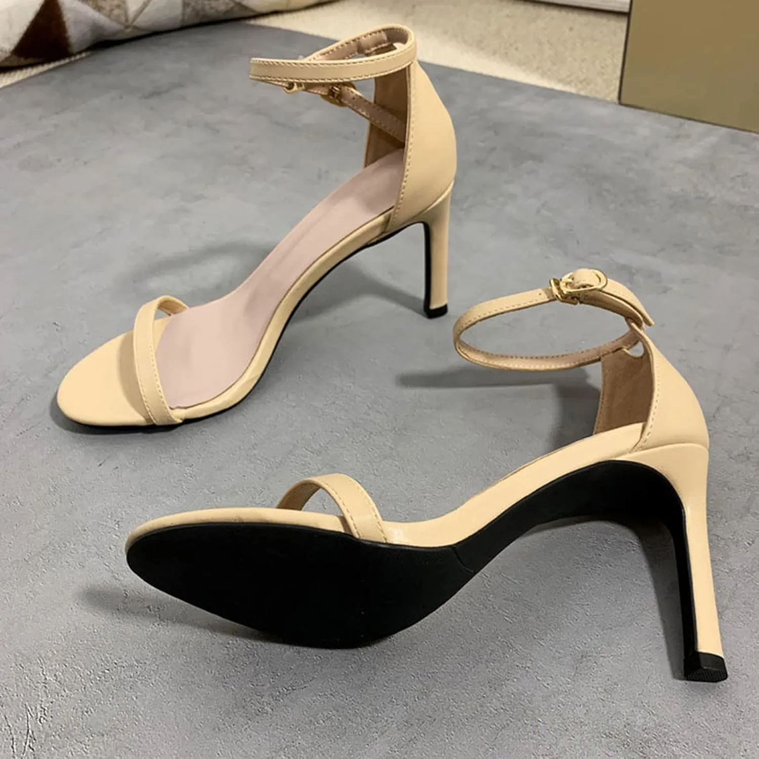 oiangi Womens Glitter Flock Stiletto Sandals Summer Ankle Strap Thin Band Strap Buckle High Heels Sexy Temperament Ladies Casual Shoes Sandalias