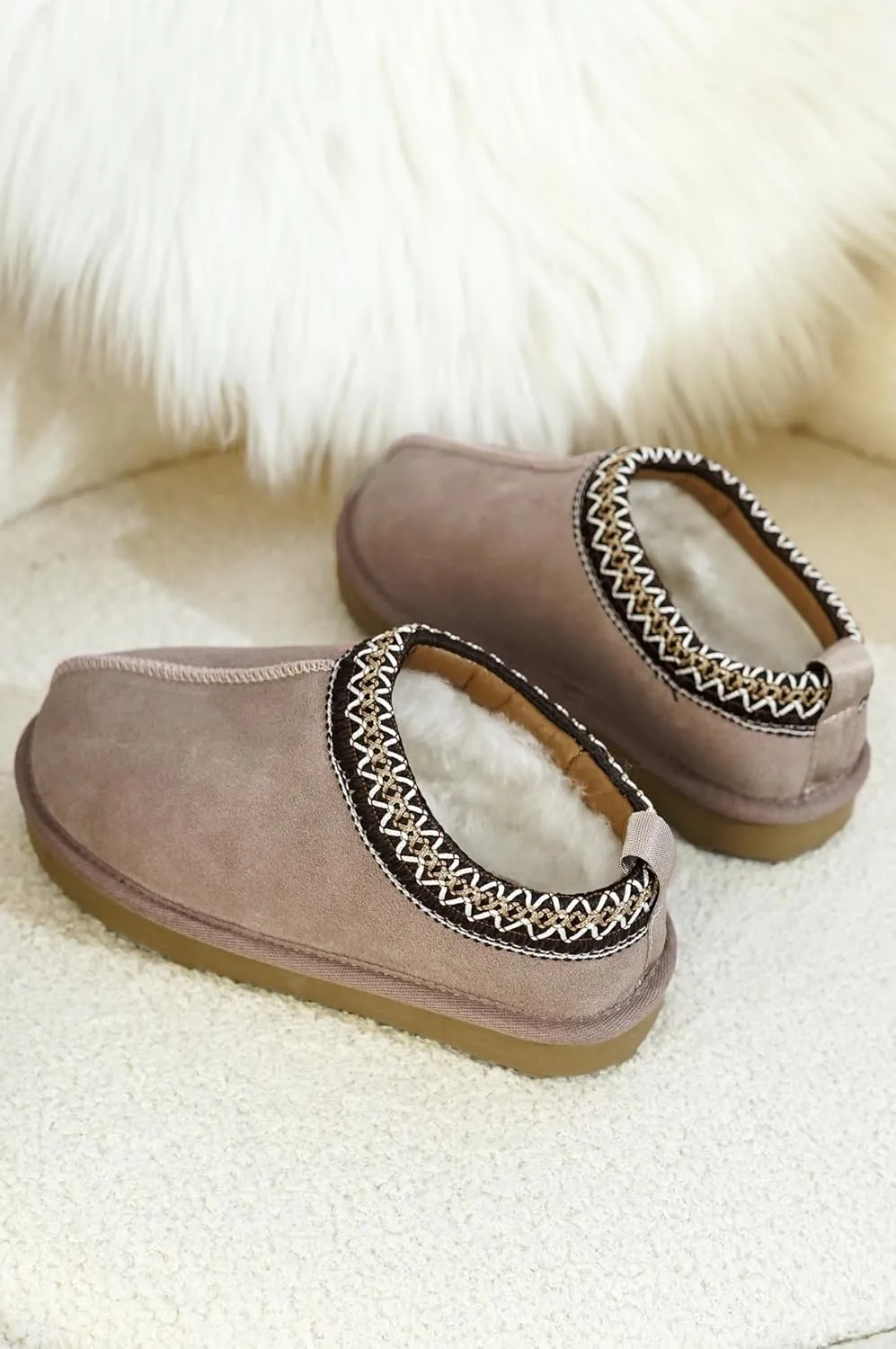 Project Cloud Australian Shearling Slippers for Kids - Memory Foam Fuzzy & Non-Slip Fluffy Slippers Girls Footwear & Boys Footwear, Kids Unisex Shoe (Dream Warm)