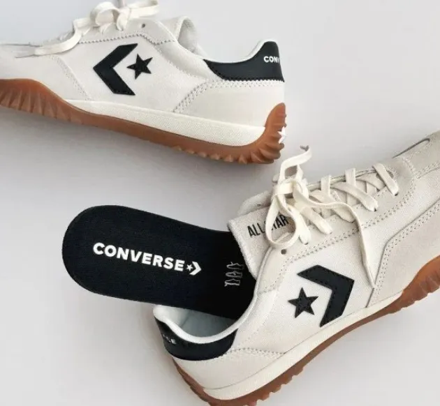 Run Converse Cost-efficient White Positive feedback Trainer Star