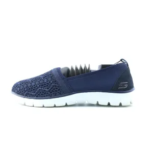 SKECHERS MEMORY FOAM