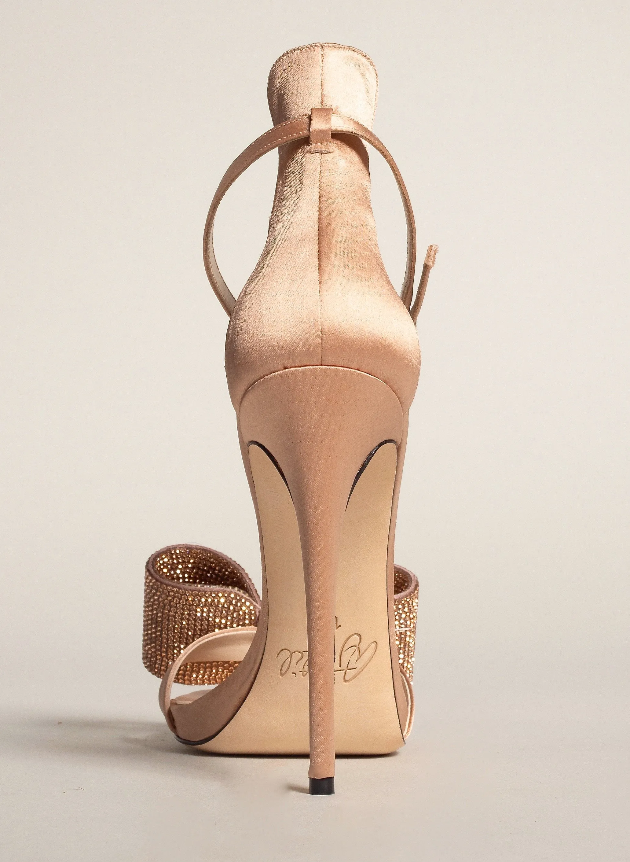TUXEDO SANDAL
