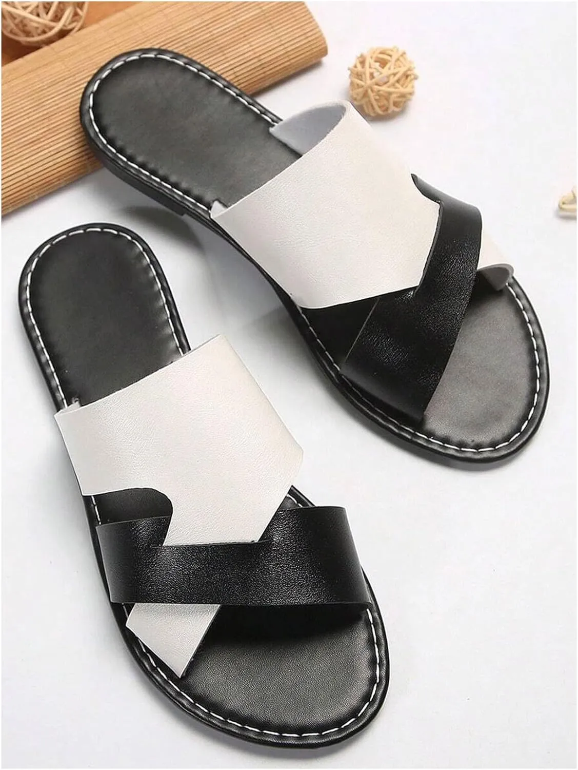 Verdusa Women's Color Block Flat Leather Sandals Open Toe Vacation Slip on Slides