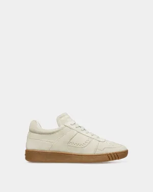 Weky Leather Sneakers In Dusty White