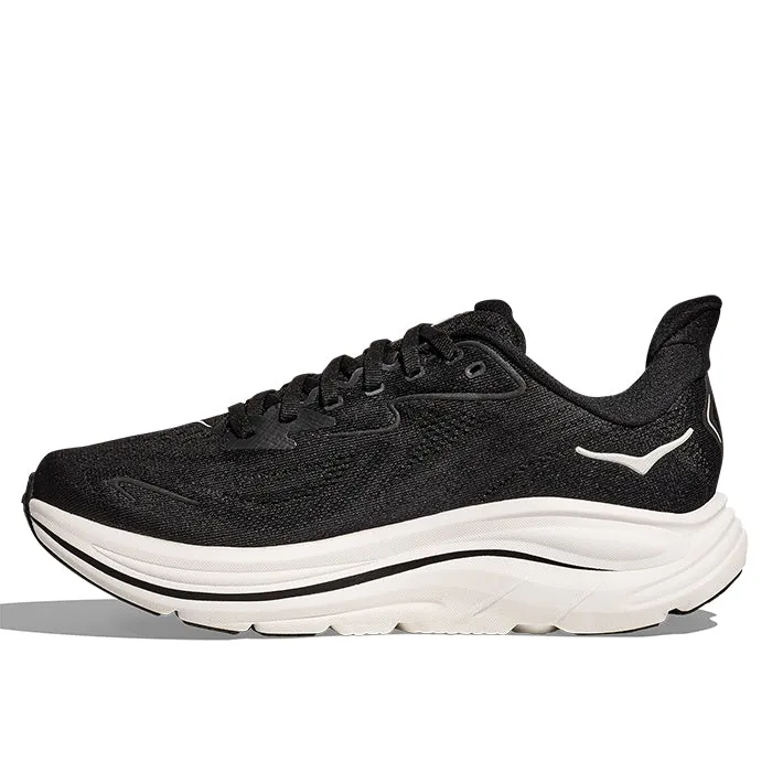 Womens Hoka Clifton 10 Extra Wide in Black/White