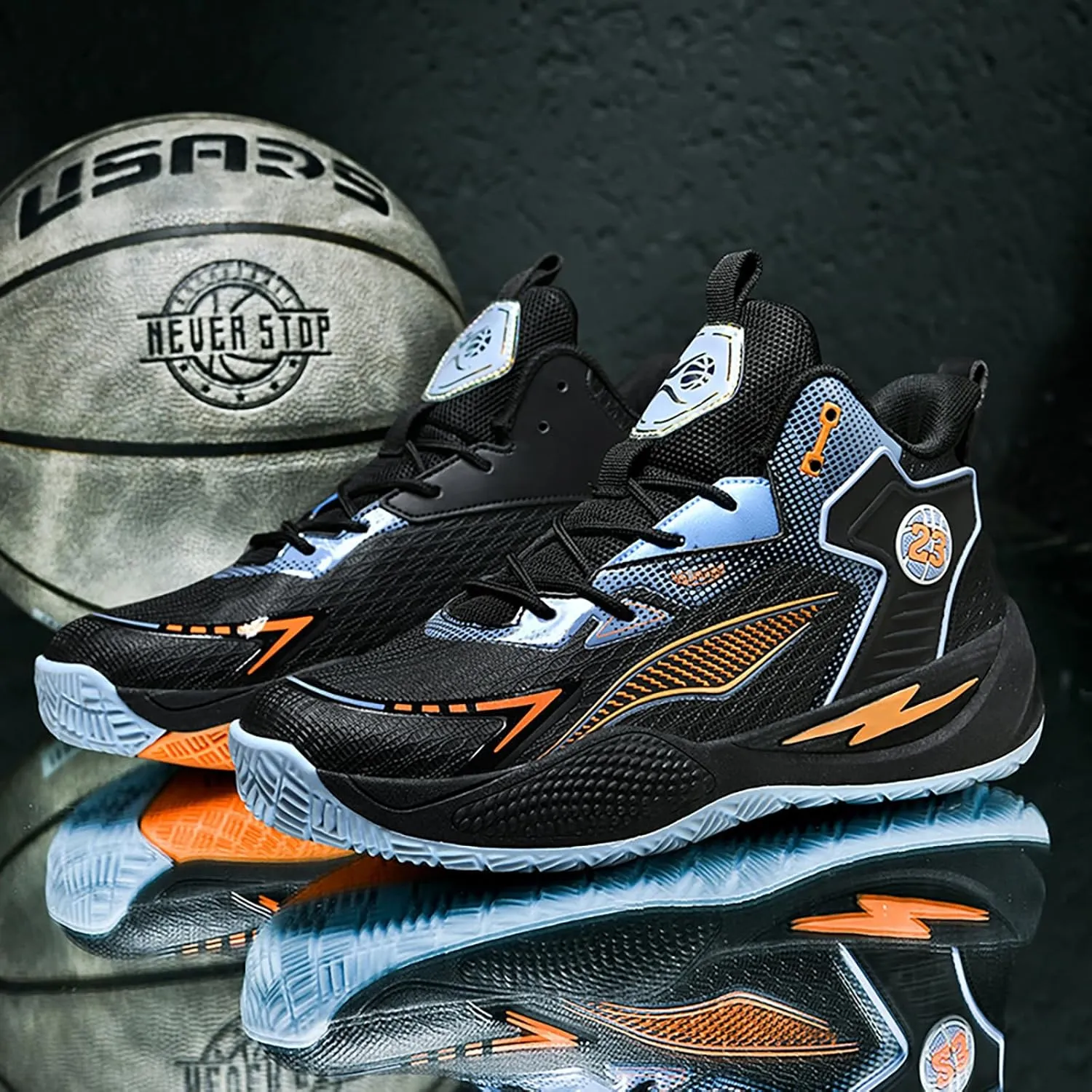Women's Men's High-Top Basketball Shoes Breathable Anti-Slip and Wear-Resistant Soles Running Shoes Graffiti Design Fashionable Sports Shoes